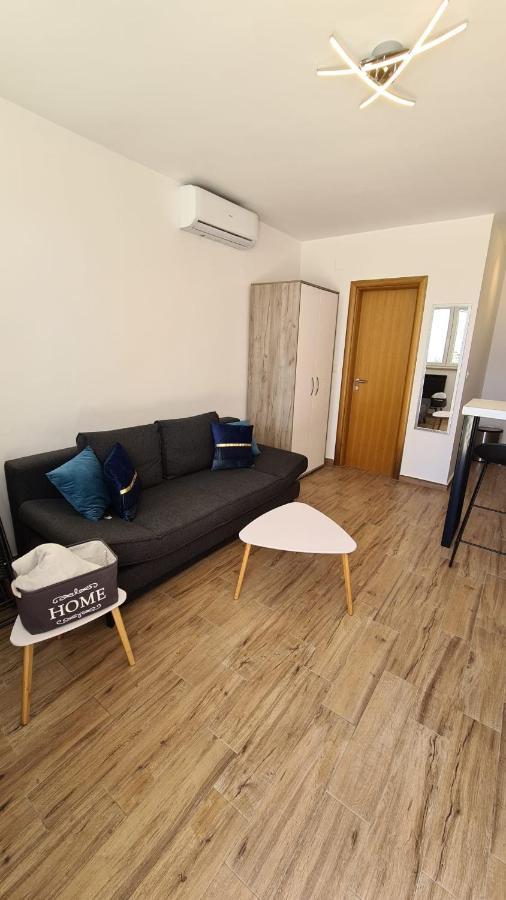 Studio Apartman Kiara Bol Kültér fotó