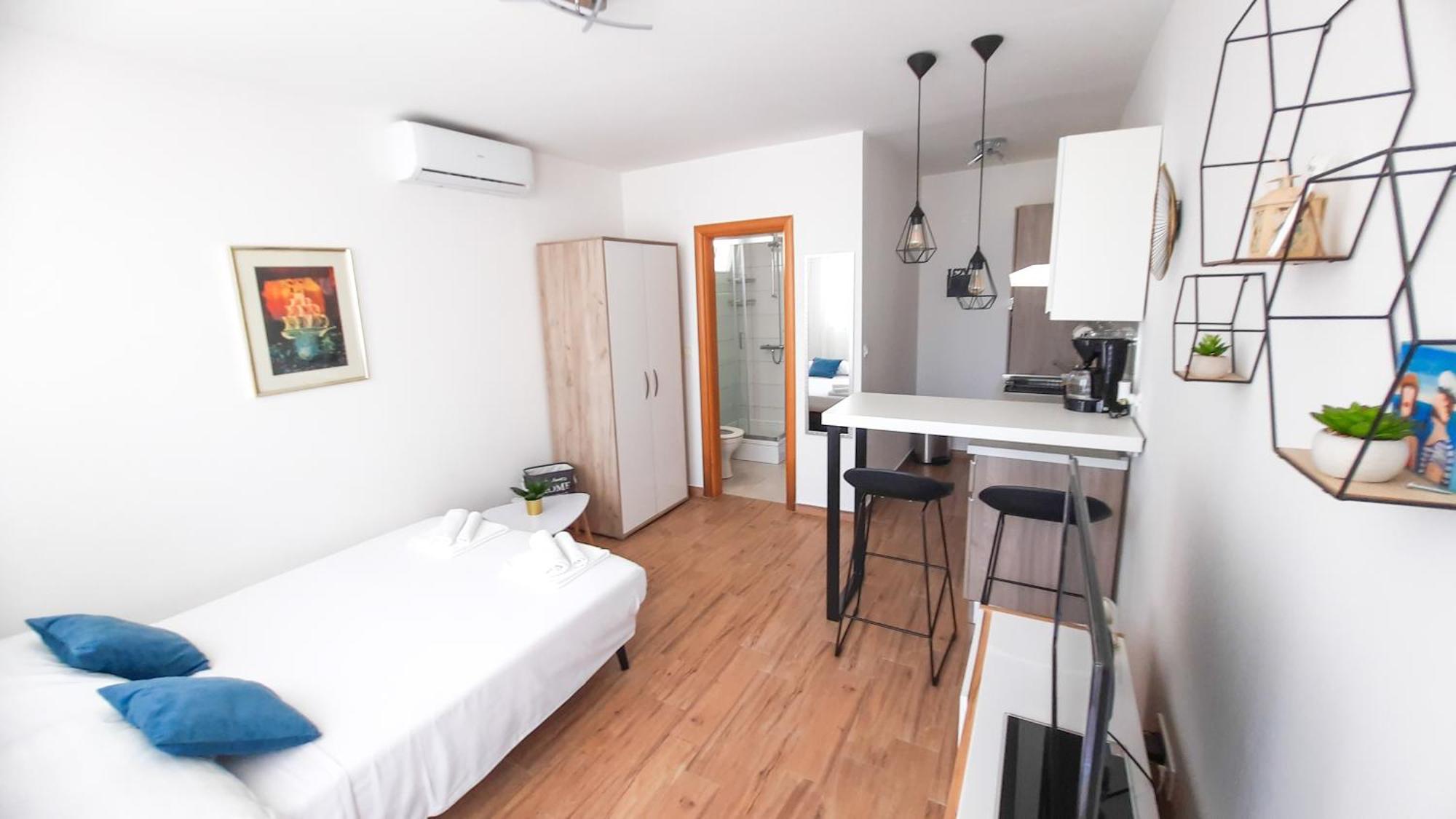 Studio Apartman Kiara Bol Kültér fotó