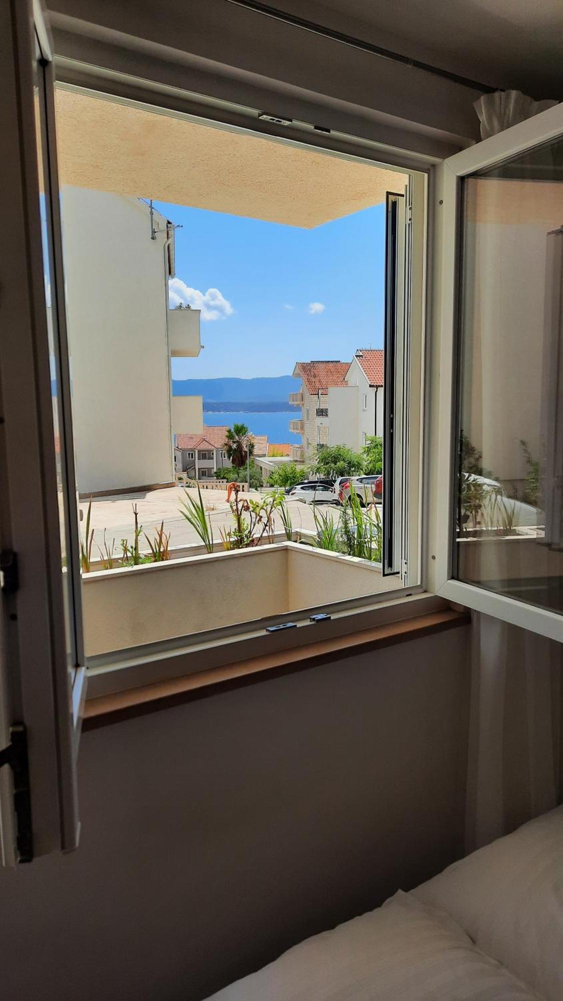 Studio Apartman Kiara Bol Kültér fotó